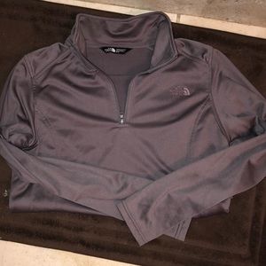 Northface pullover women’s Medium. Worn once max